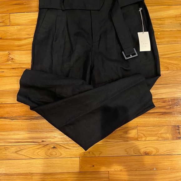 Linen Slacks - Picture 3 of 6